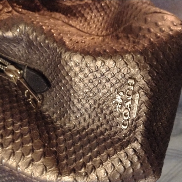 Coach purse - Picture 5 of 7